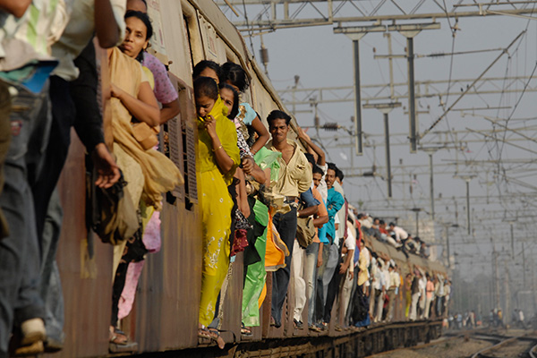 The daily commute for many residents of Mumbai, India. Photo courtesy of “A little world of my own” blogspot. 